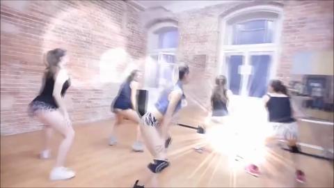 3203